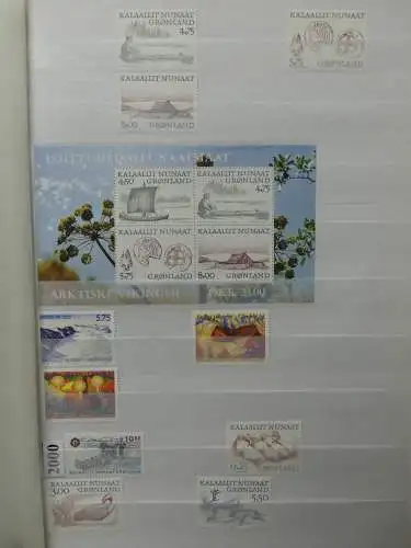Grönland postfrisch besammelt im Einsteck-Album #LZ683