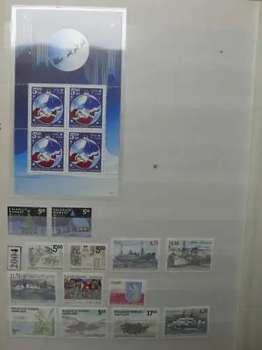 Grönland postfrisch besammelt im Einsteck-Album #LZ683