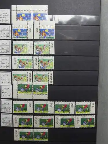 Australien postfrisch besammelt in 3 Steckbüchern #LZ756