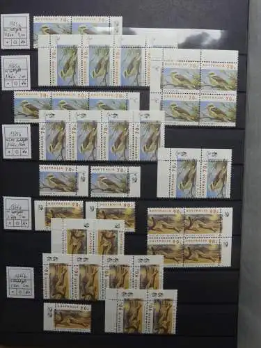 Australien postfrisch besammelt in 3 Steckbüchern #LZ756
