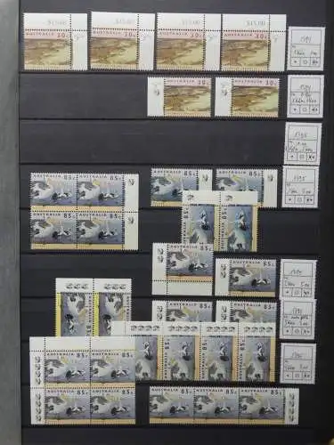 Australien postfrisch besammelt in 3 Steckbüchern #LZ756