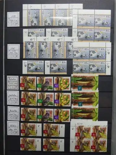 Australien postfrisch besammelt in 3 Steckbüchern #LZ756