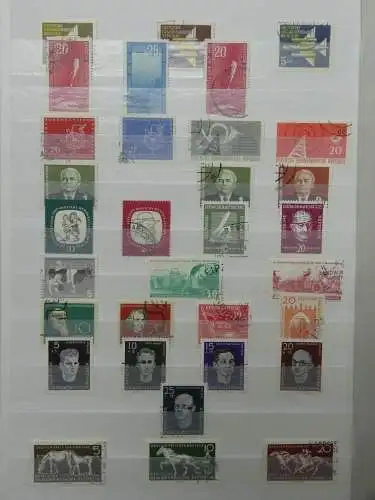 DDR ab Anfängen gestempelt besammelt im Einsteck Album #LZ809