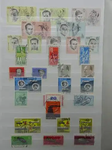 DDR ab Anfängen gestempelt besammelt im Einsteck Album #LZ809