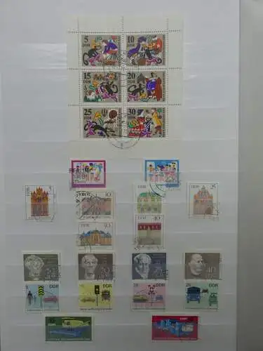 DDR ab Anfängen gestempelt besammelt im Einsteck Album #LZ809