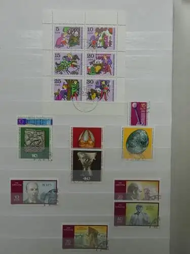 DDR ab Anfängen gestempelt besammelt im Einsteck Album #LZ809