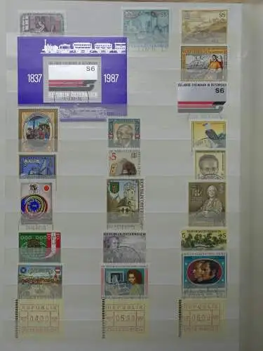 Österreich ab Klassik in 2 Einsteck Alben #LZ810