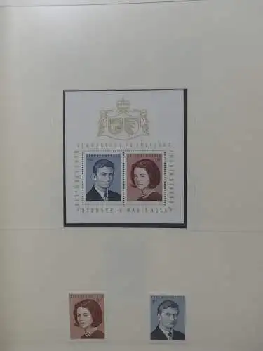 Liechtenstein sauber ** Sammlung 1912-2015, über 8000 € in 4 Safe-Alben #LZ812