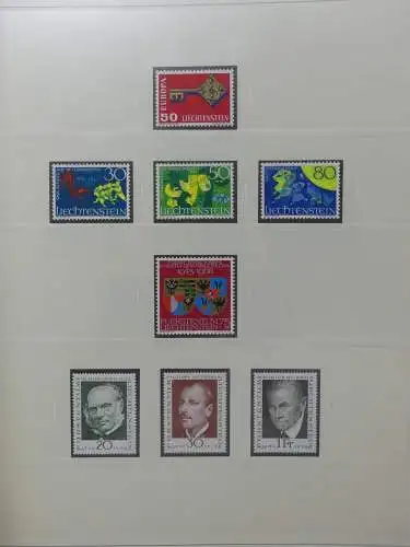 Liechtenstein sauber ** Sammlung 1912-2015, über 8000 € in 4 Safe-Alben #LZ812