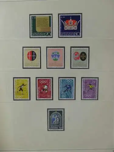 Liechtenstein sauber ** Sammlung 1912-2015, über 8000 € in 4 Safe-Alben #LZ812