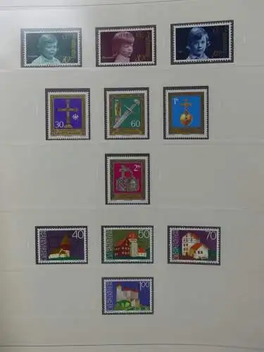 Liechtenstein sauber ** Sammlung 1912-2015, über 8000 € in 4 Safe-Alben #LZ812