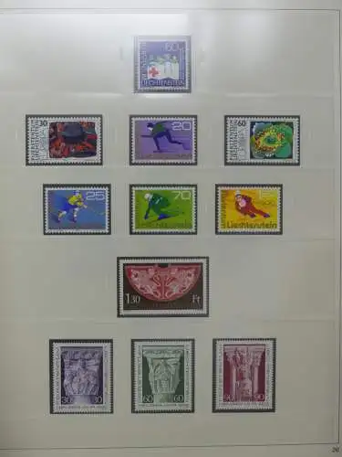 Liechtenstein sauber ** Sammlung 1912-2015, über 8000 € in 4 Safe-Alben #LZ812