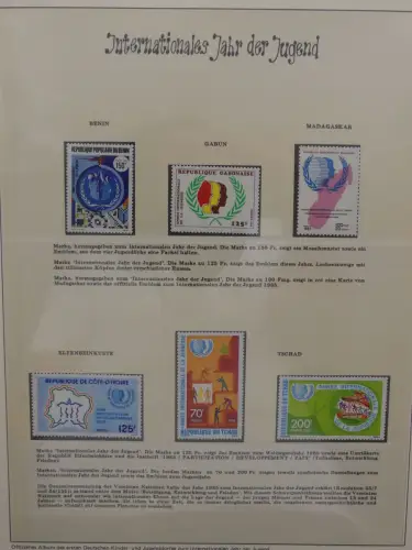 Motiv Internationales Jahr der Jugend in 2 Lindner Vordrucken #LZ938