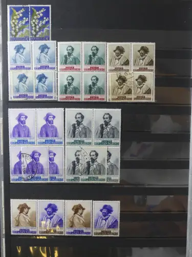 San Marino anfänglich Falz bzw gestempelt im Einsteckalbum #LZ988