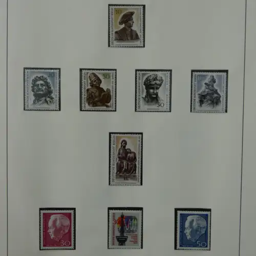 Berlin bis auf Block 1 ** komplett in 2 Lindner Alben #MA002