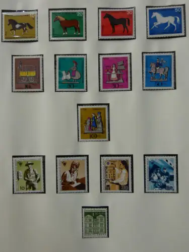 Berlin bis auf Block 1 ** komplett in 2 Lindner Alben #MA002