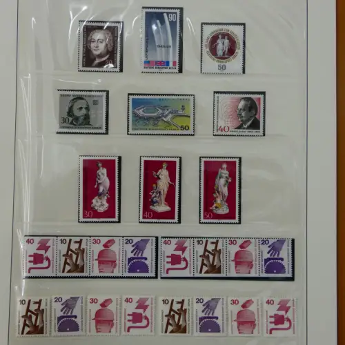 Berlin bis auf Block 1 ** komplett in 2 Lindner Alben #MA002