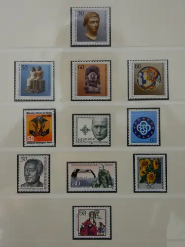 Berlin bis auf Block 1 ** komplett in 2 Lindner Alben #MA002