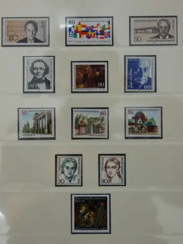 Berlin bis auf Block 1 ** komplett in 2 Lindner Alben #MA002