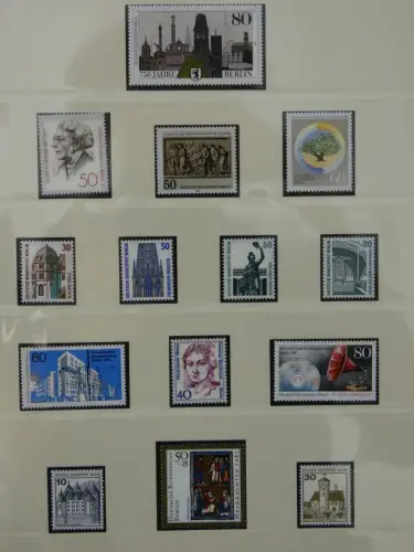 Berlin bis auf Block 1 ** komplett in 2 Lindner Alben #MA002