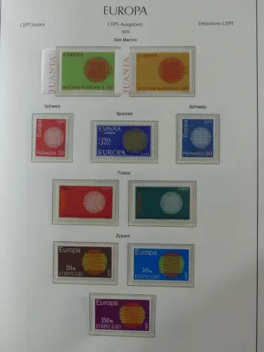Europa/Cept ab 1956-1992 besammelt in 4 Leuchtturm Bindern #LZ978