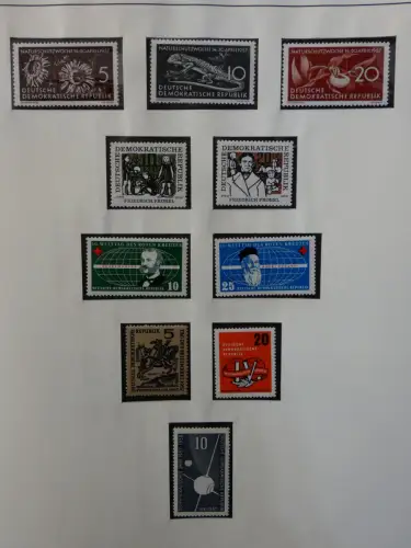 DDR ab Anfängen postfrisch bis 1984 besammelt in 5 Lindner Alben #LZ999