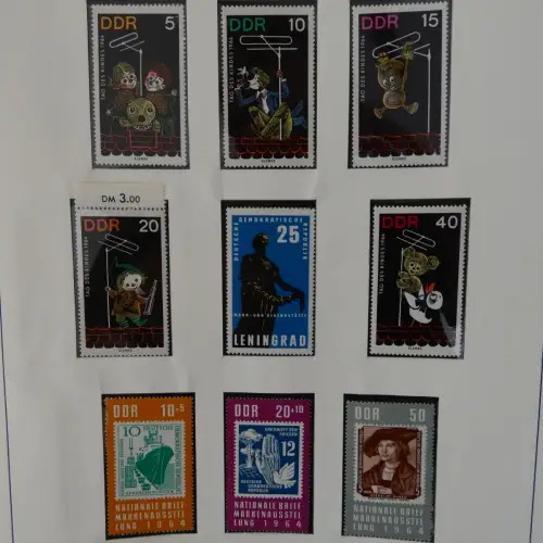 DDR ab Anfängen postfrisch bis 1984 besammelt in 5 Lindner Alben #LZ999