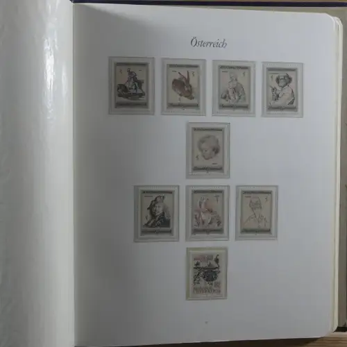 Österreich postfrisch besammelt in 2 Borek Binder #MA039