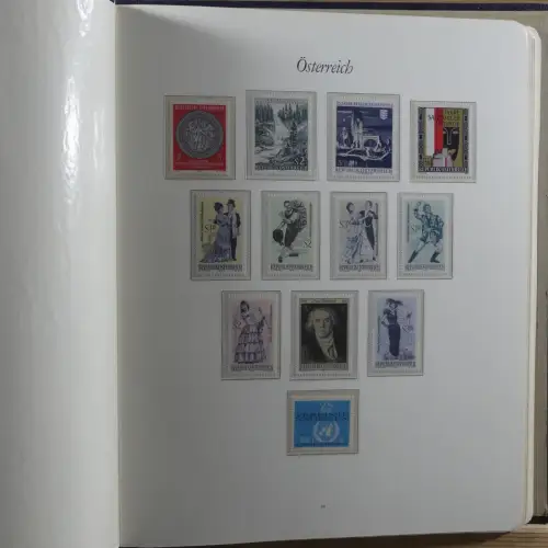 Österreich postfrisch besammelt in 2 Borek Binder #MA039