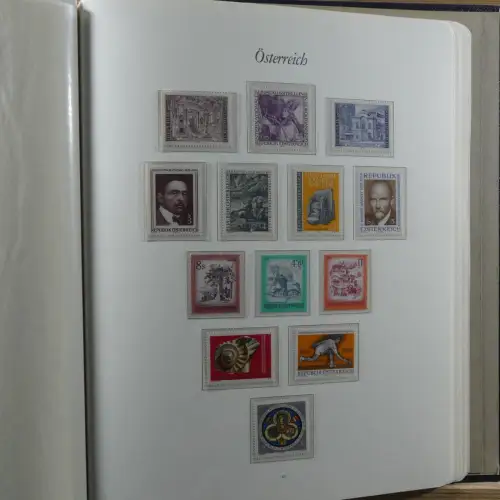 Österreich postfrisch besammelt in 2 Borek Binder #MA039