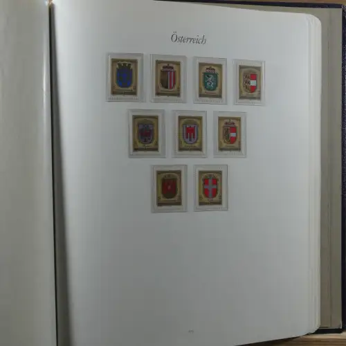Österreich postfrisch besammelt in 2 Borek Binder #MA039