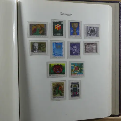 Österreich postfrisch besammelt in 2 Borek Binder #MA039