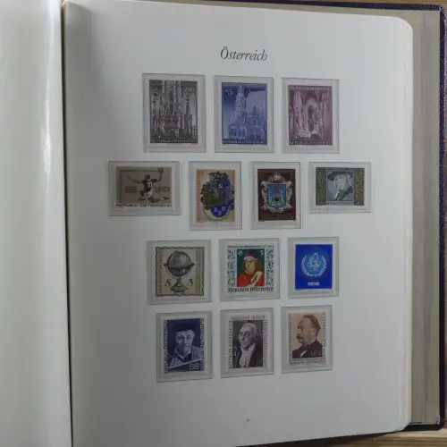Österreich postfrisch besammelt in 2 Borek Binder #MA039