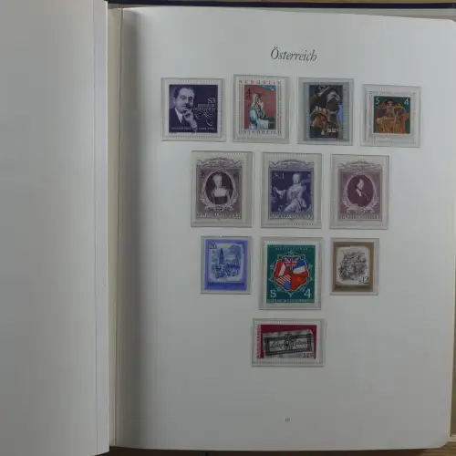 Österreich postfrisch besammelt in 2 Borek Binder #MA039