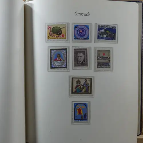 Österreich postfrisch besammelt in 2 Borek Binder #MA039