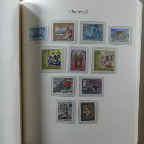 Österreich postfrisch besammelt in 2 Borek Binder #MA039