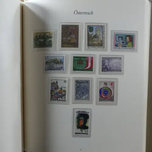 Österreich postfrisch besammelt in 2 Borek Binder #MA039
