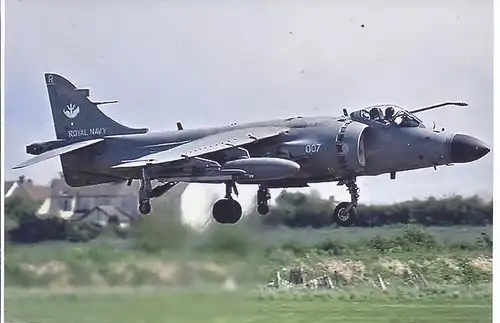 Kampfflugzeug Foto UK Navy British Aerospace Sea Harrier F 172