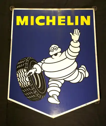 Michelin Bibendum Emailleschild aus Braunschweig, 5-eckig 68 x 80 x 2 cm, Original aus den 1960 / 70er Jahren