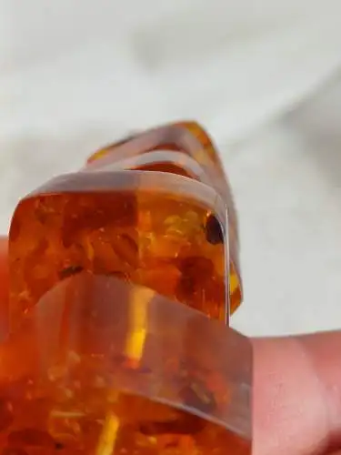 Riesige Kette in Bernsteinoptik, Polybern, fancy 70s , ungewöhnliche Form, muss neu gefädelt werden