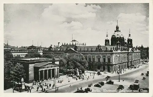 Berlin Ehrenmal Zeughaus und Dom ngl 118.195