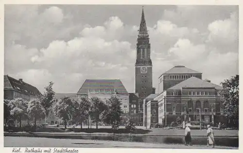 Kiel Rathaus mit Stadttheater ngl 70.254
