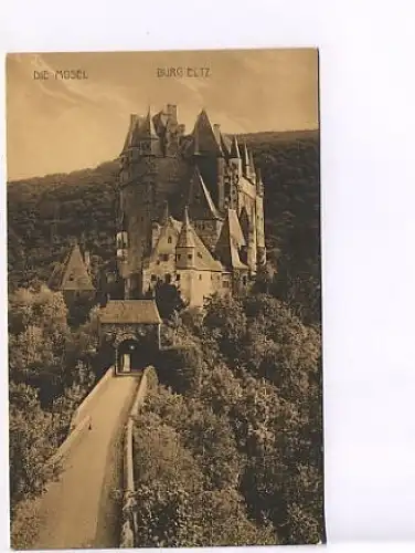 Burg Eltz bei Wierschem ngl 19.006