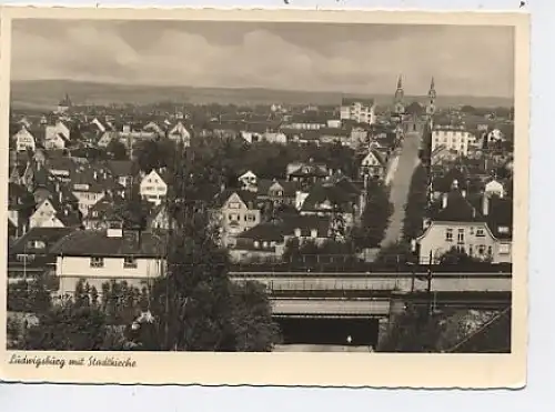 Ludwigsburg mit Stadtkirche ngl 38.990