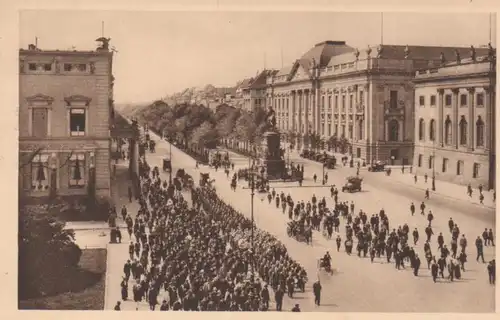 Berlin - Unter den Linden, Schloßwache gl1916 60.053