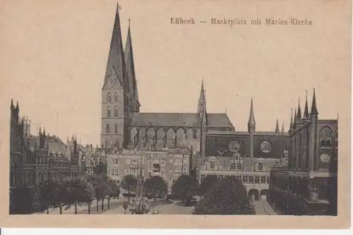 Lübeck Marktplatz mit Marienkirche ngl 70.823