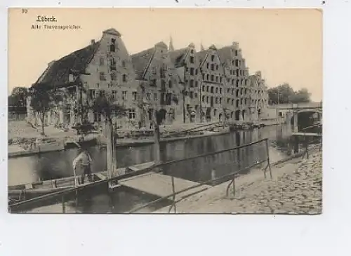 Lübeck Alte Travenspeicher ngl 44.127