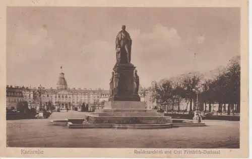 Karlsruhe Schloss und Denkmal glca.1920 71.588