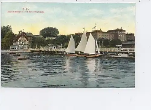 Kiel Marine-Akademe Reventloubrücke ngl 44.117