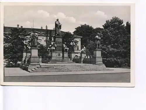 Worms a.Rh. Lutherdenkmal gl1951 19.357